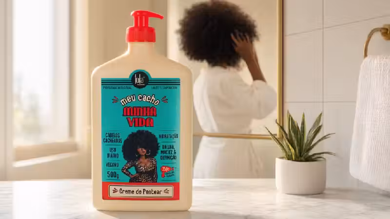 Melhor Creme Para Cabelo Cacheado: 8 Analisados por Hidratação e Definição