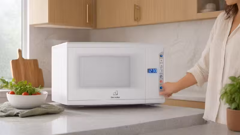Melhor Micro-ondas Electrolux: Análise Técnica de 10 Modelos em Eficiência e Preço