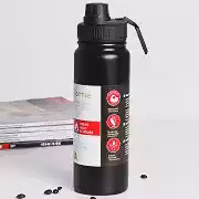 Garrafa Térmica Esportiva 800ml Aço Inox 304 Preta Academia Tampa Antivazamento Alça Dobrável BPA Free Parede Dupla Vácuo Fria 12h Quente 8h Infusor Frutas Portátil Elegante Durável