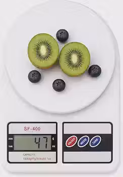 Balança Digital de Cozinha SF-400, Alta Capacidade 10kg – Precisão 1g para Receitas, Dieta Fitness e Confeitaria com Função Tara, Visor LCD e Pesagem g/oz – Branca